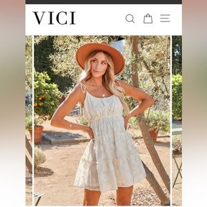 Vici white/cream dress